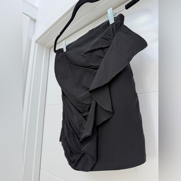 Blue Blush Women’s Black Ruffle Mini Skirt Ruched Draped Hem Detail Chic Size M - Picture 3 of 6